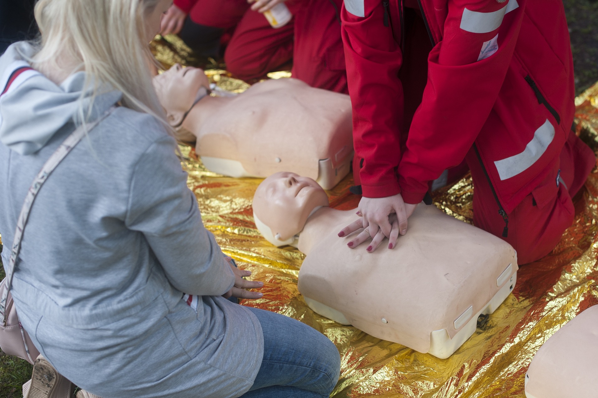 resuscitation-gdb6d60301_1920
